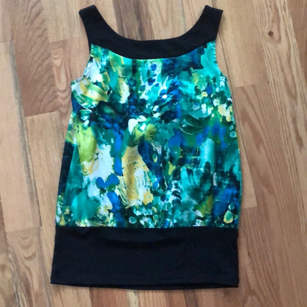 Floral Tank - Picture 2 of 3